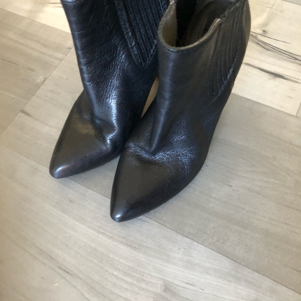 Dolce& Gabbana ankle boots, 💯% authentic